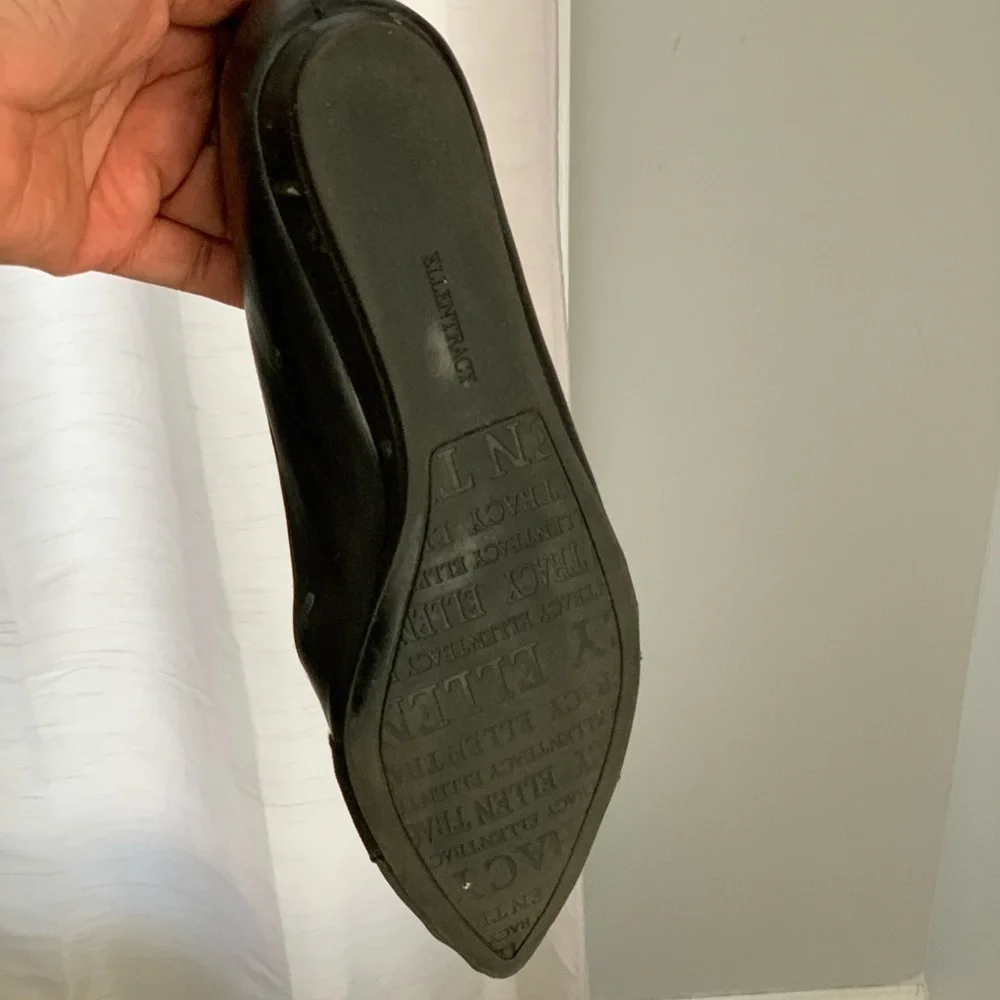 Ellen Tracy the Finn black flats shoes size 8M